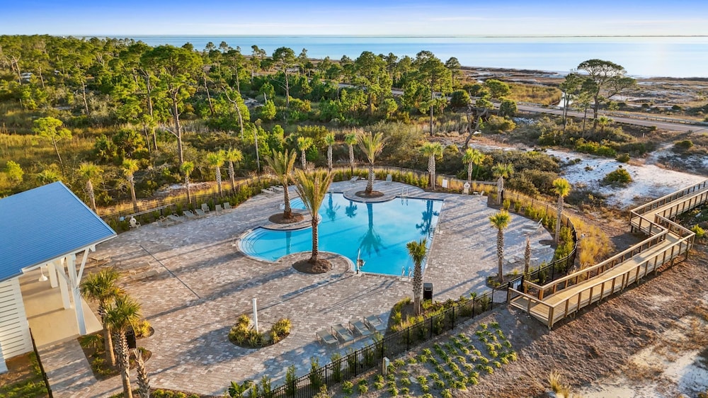 Beach House - Redfish Cove by PHG