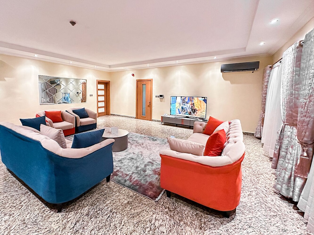 George Residence SDA Court Ikoyi