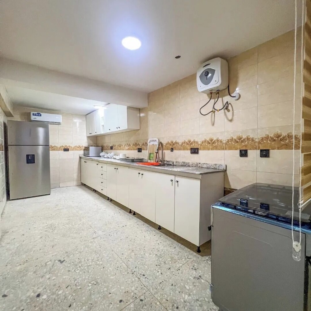 Bott Apartment