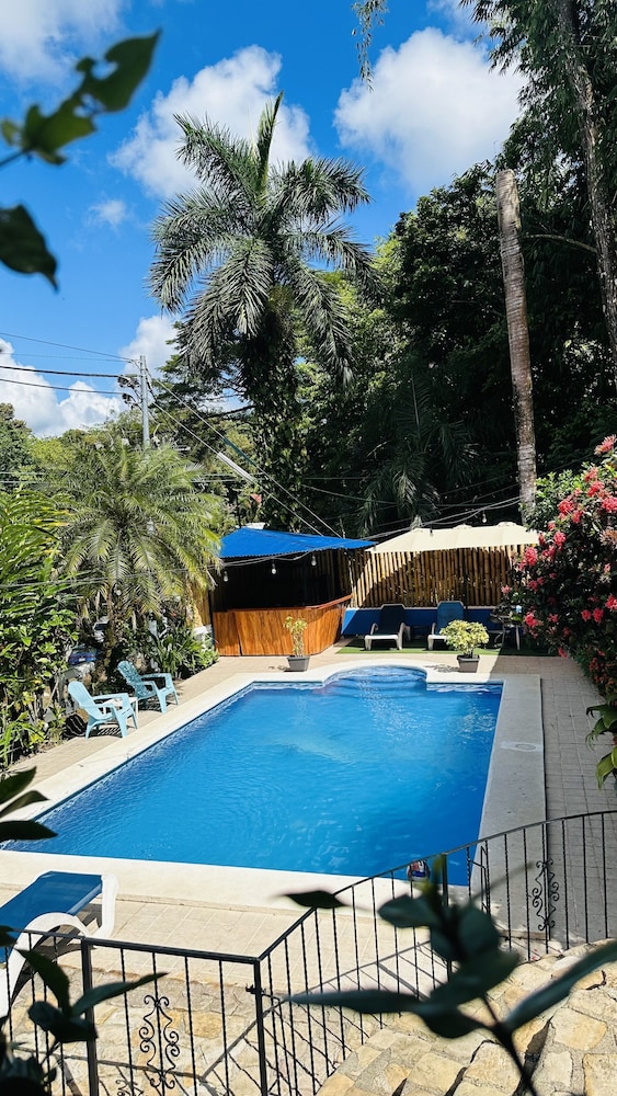 Hotel Colibri