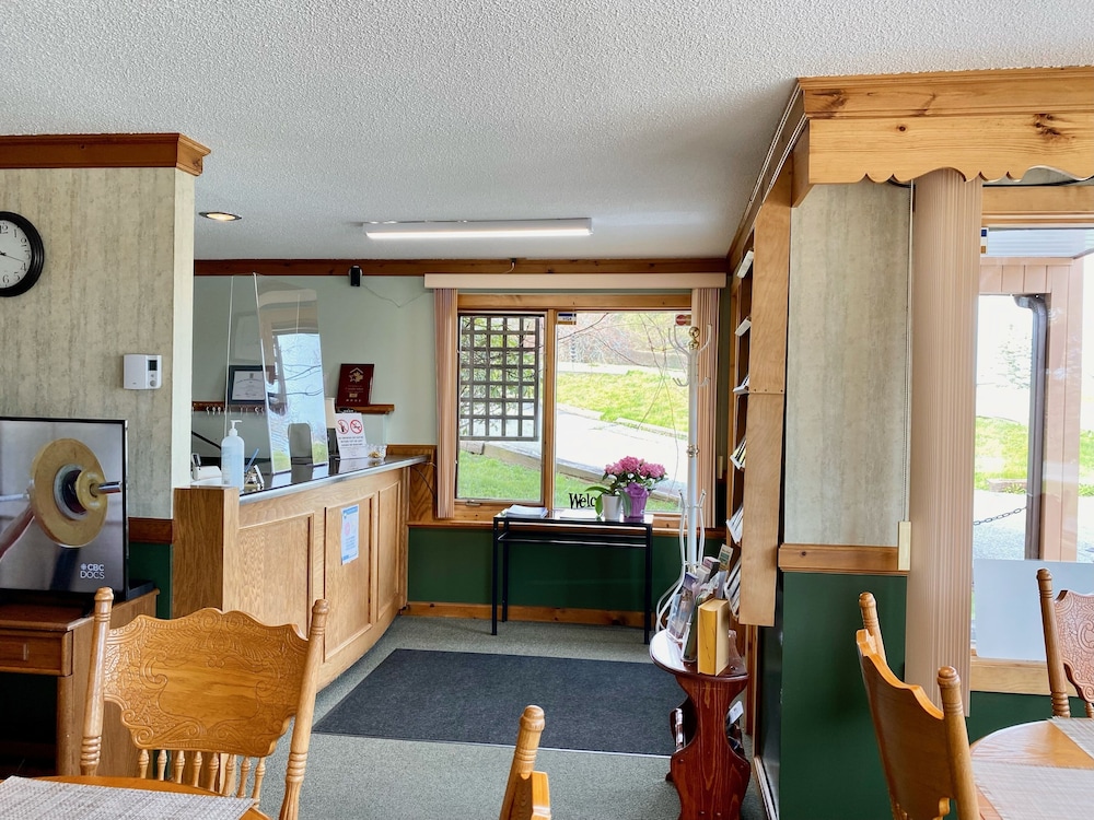 NEW AGE MOTEL INN view 5