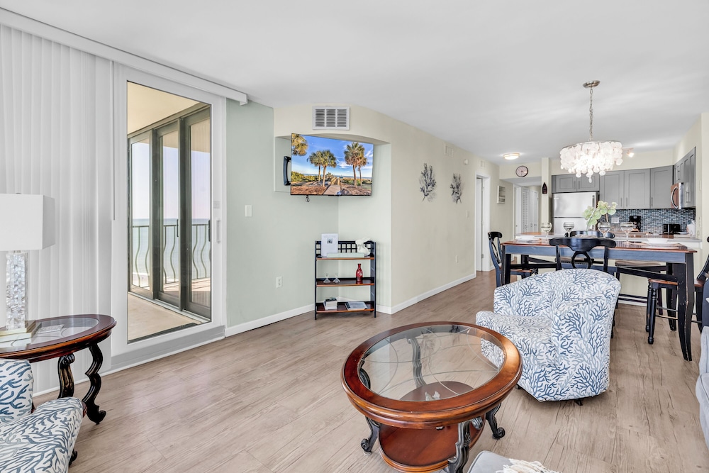 Palms Resort Condos