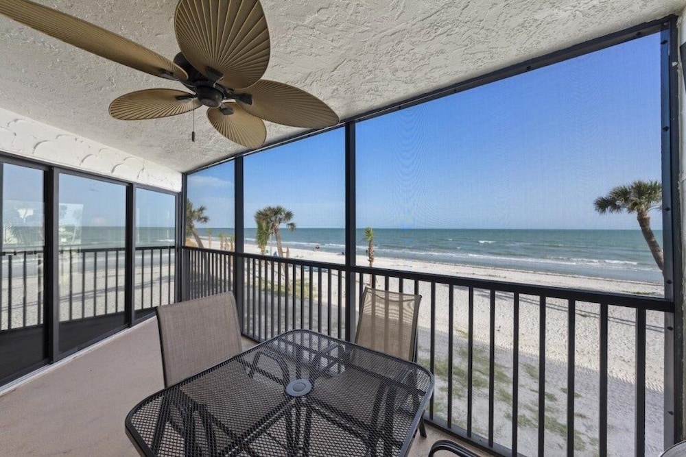 Pointe Santo A24 3 Bedroom Condo
