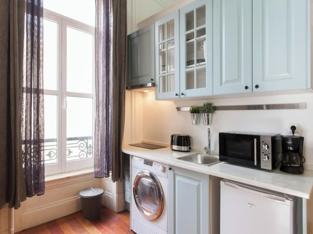 1 Bedroom Apartment Located in the Heart of Lisbon City