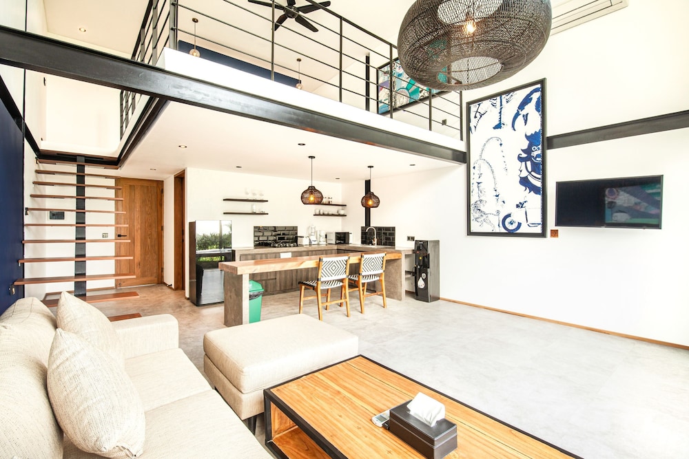 Loft 3 APP in Pererenan