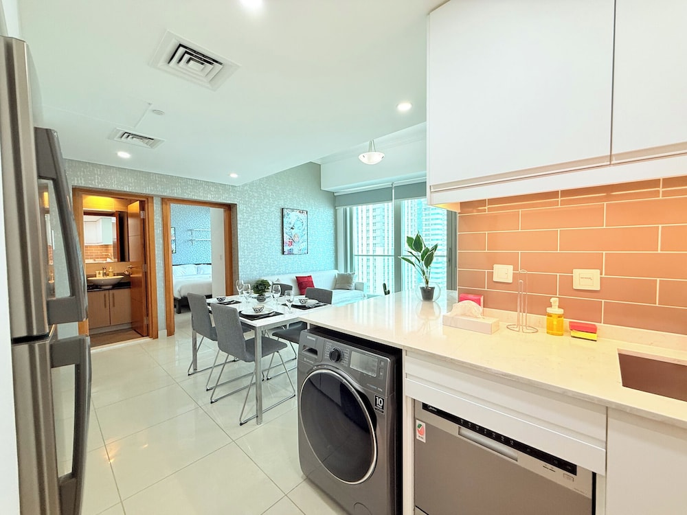 Continental Apartments by CEG Group