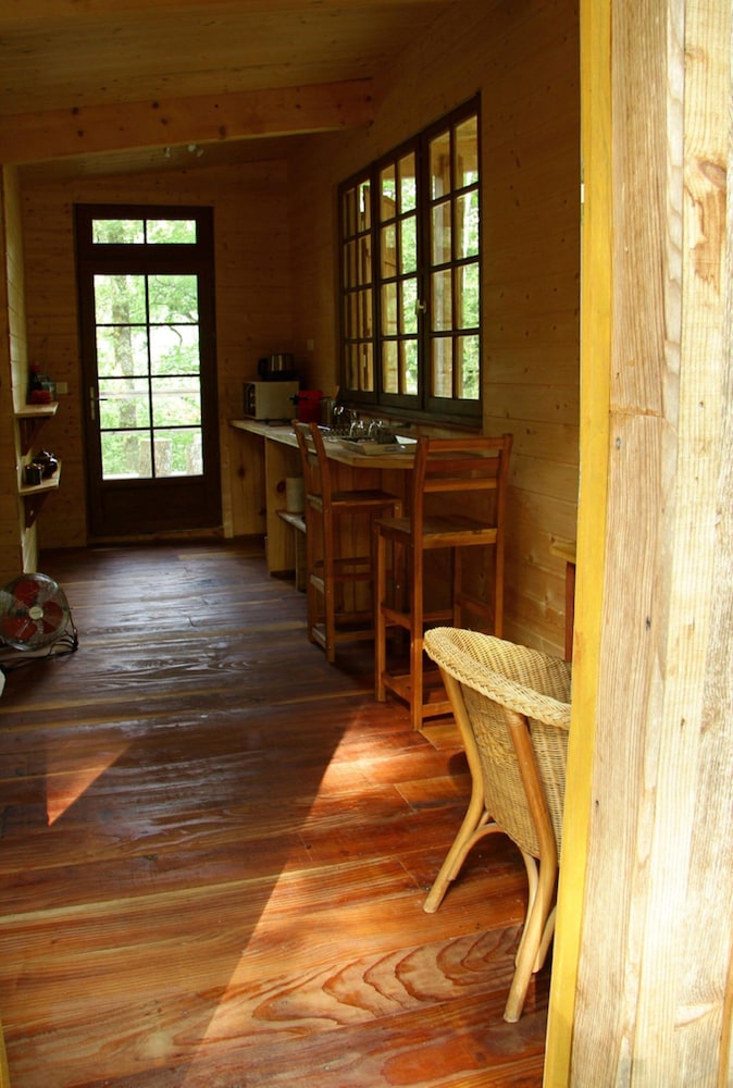 Oakwood Hideaway Stay