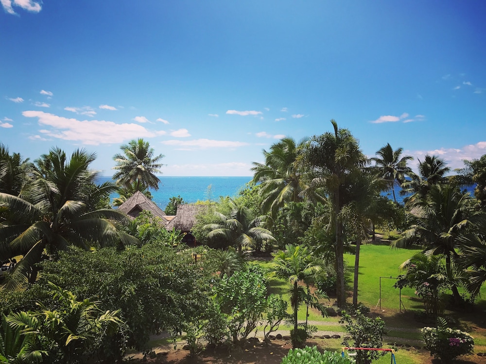 Punatea Village