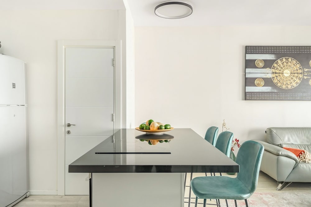 High-Rise Sea-View Stay by Sea N' Rent