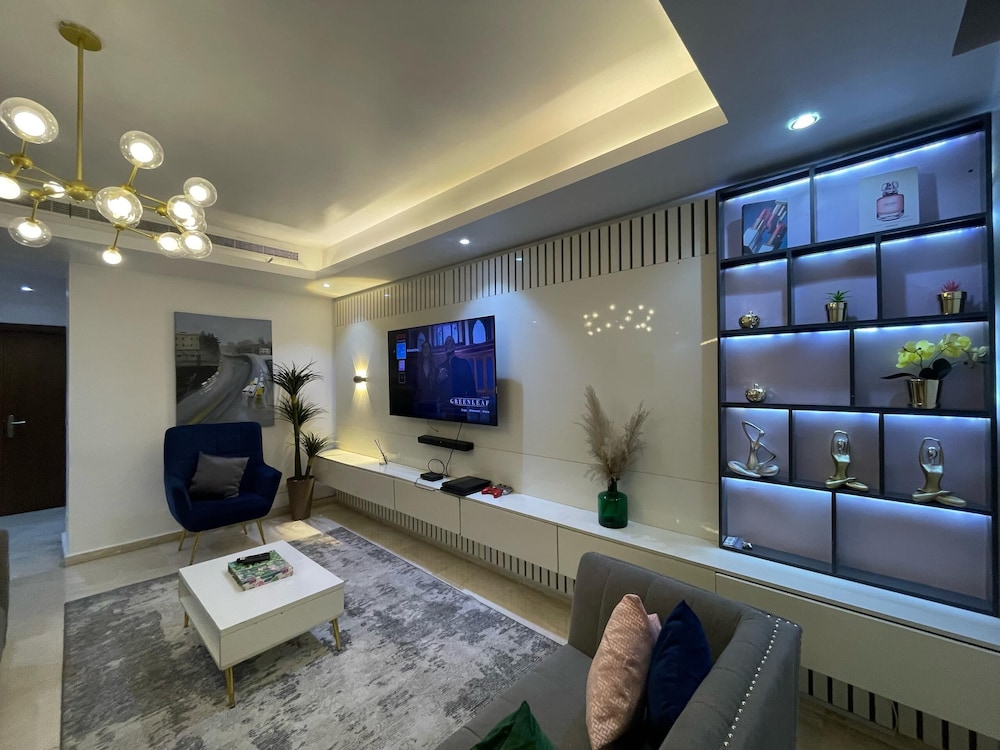 2beroom Apartments in Eko Atlantic City