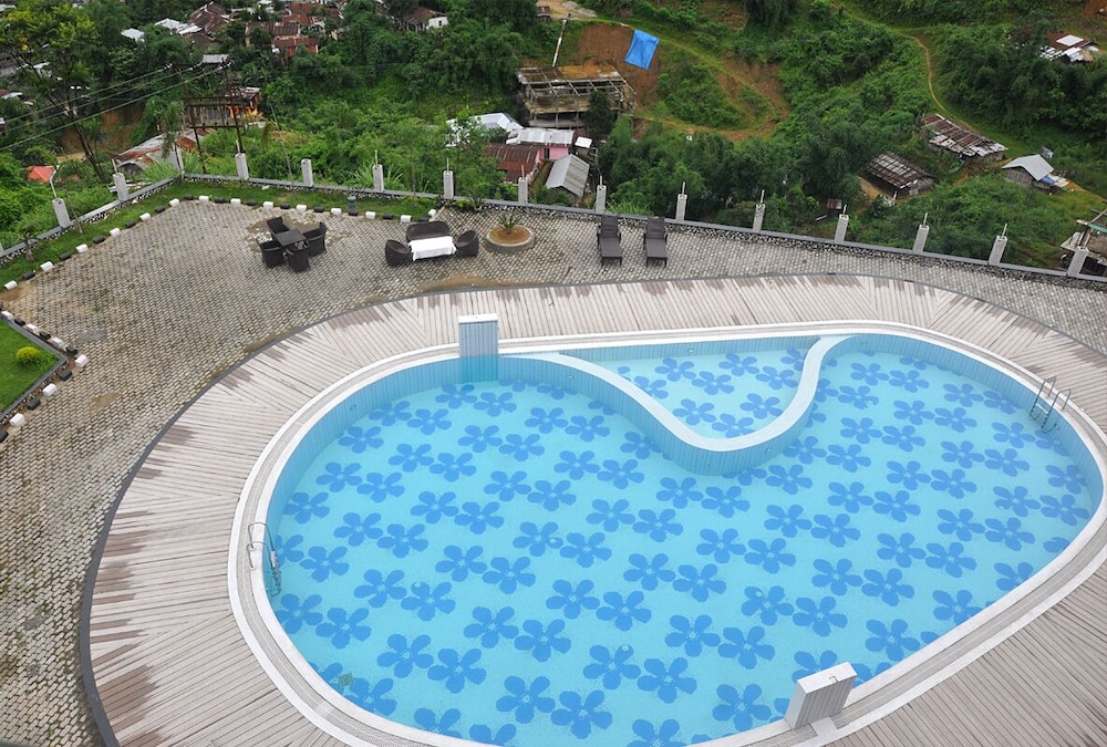 Donyi Polo International Hotel