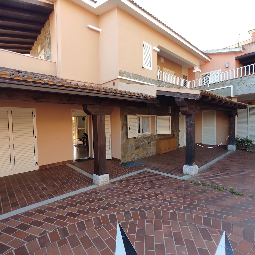 Casa San Lorenzo With Garden In Budoni
