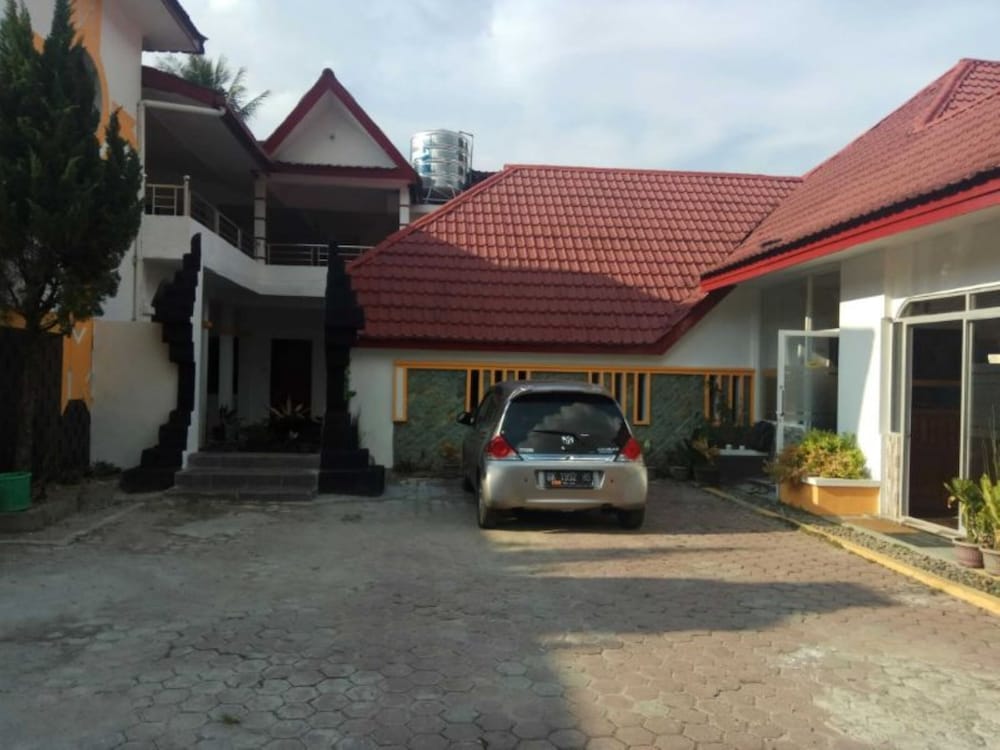 Photo 19