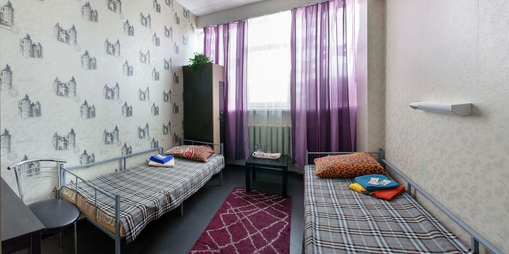 Express hotel & hostel