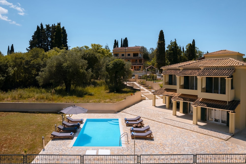 Elite Villa Dio in Ano Korakiana
