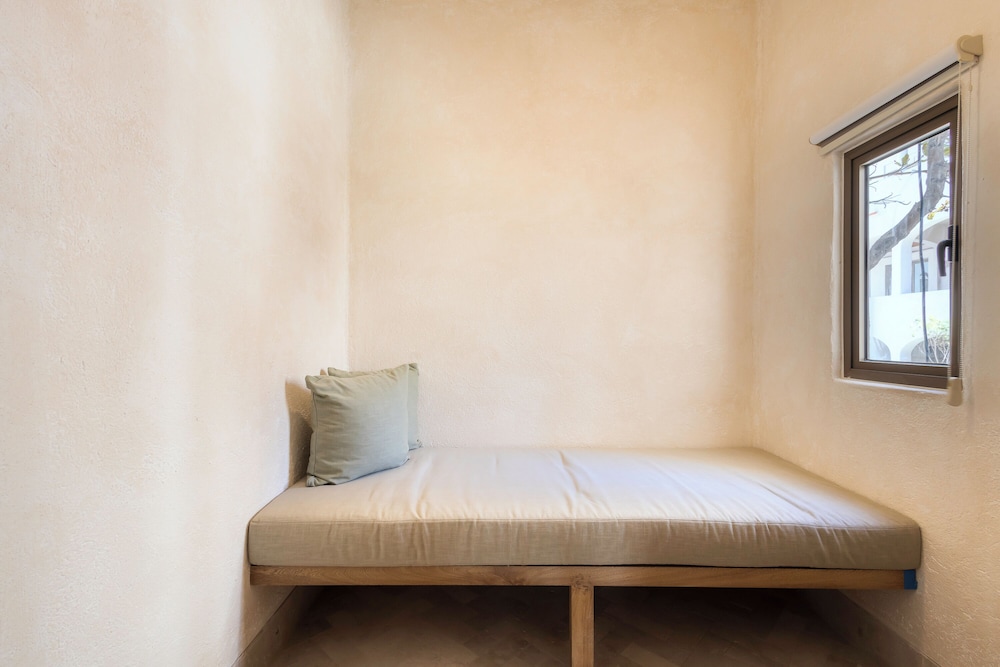 Casa Nima by Lumina