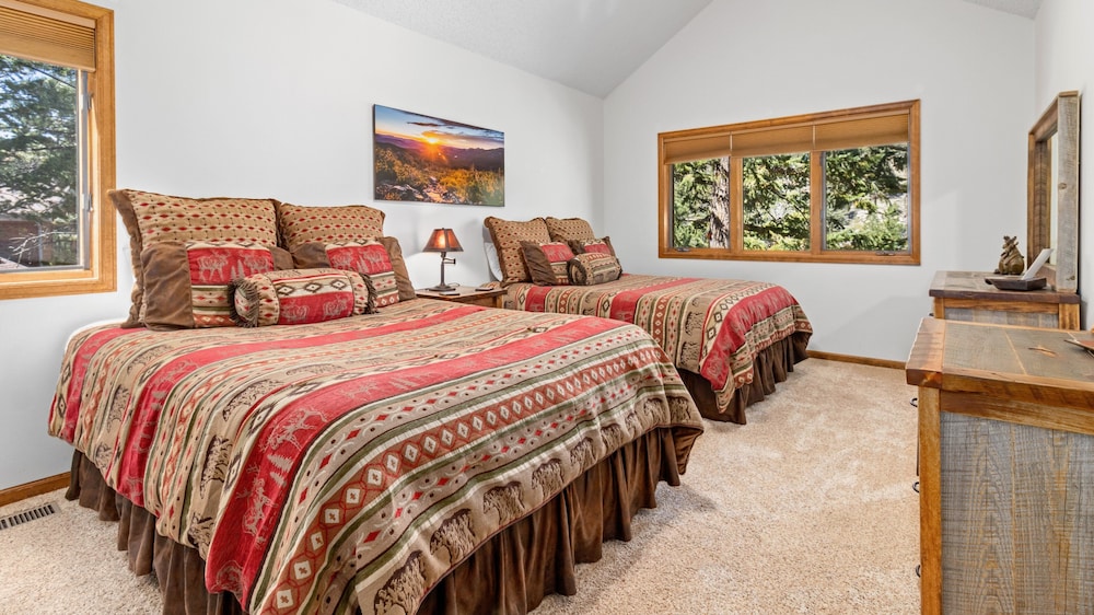 Aspen Brook Kyle Cabin By Estes Park Homes 4 Bedroom Home