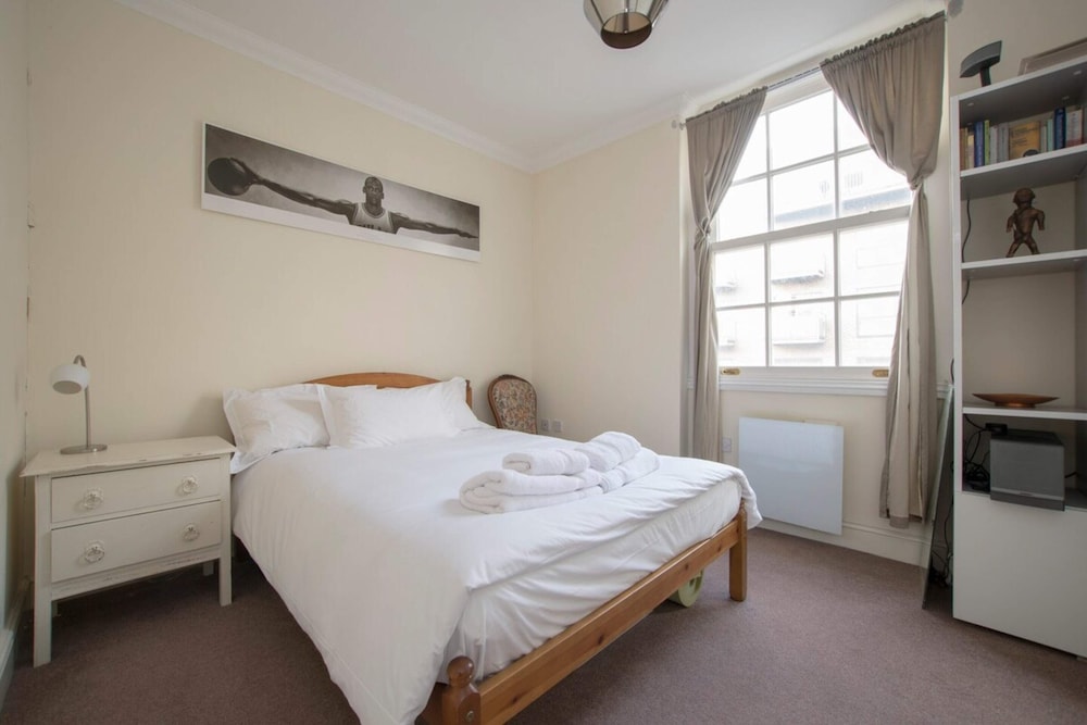 Unique and Cozy 1 Bed Flat in Dalston