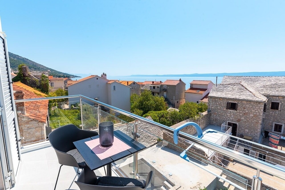 Renci - Great Location & sea View - SA2 view 4