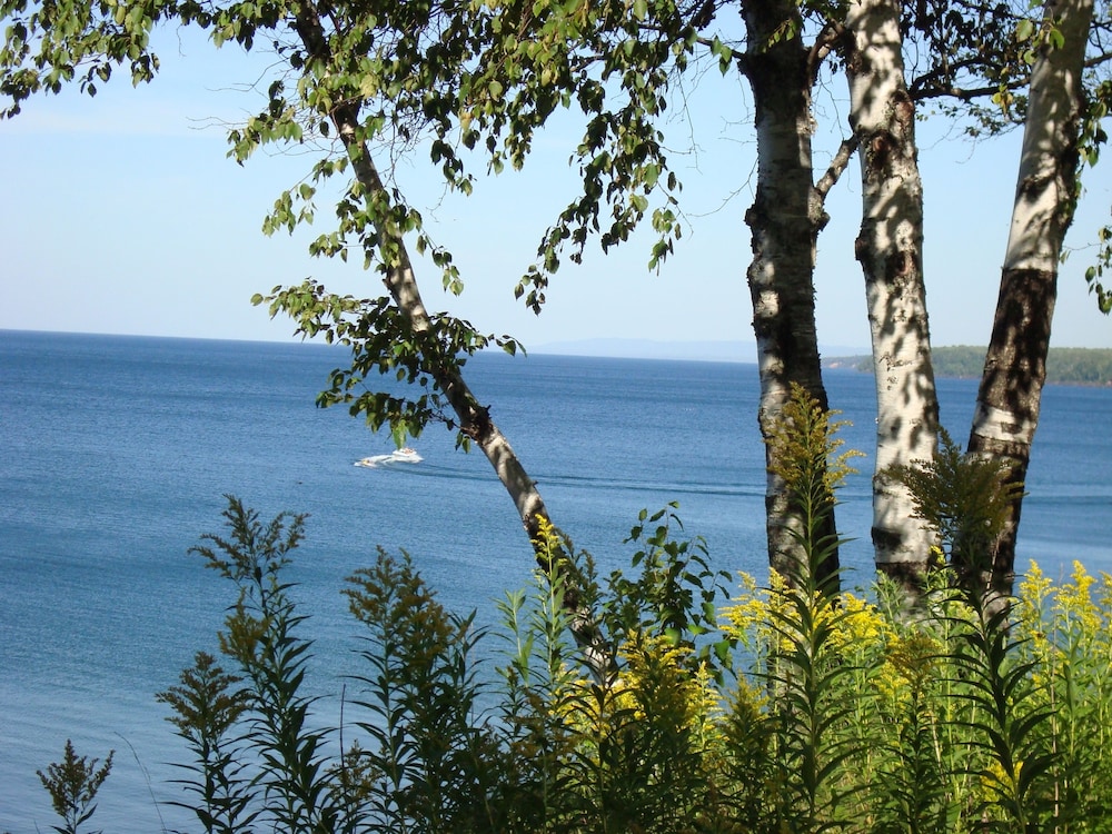 Gile Lake Getaway