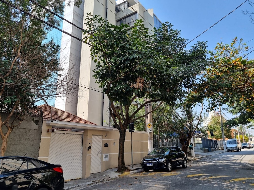 Casa Jardim Studios