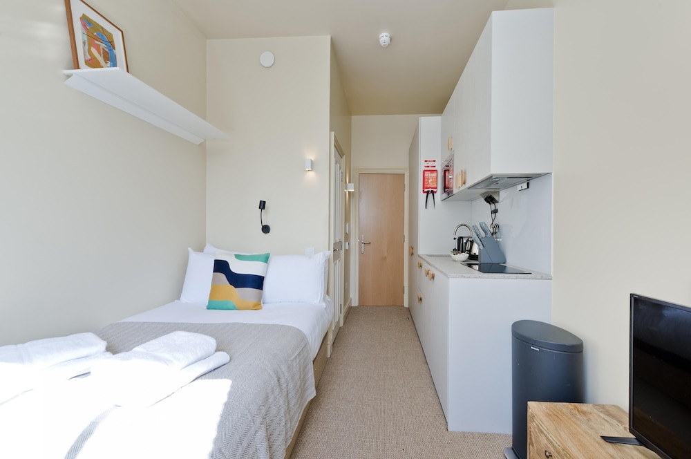 Cosy Studio in Popular NW London Area