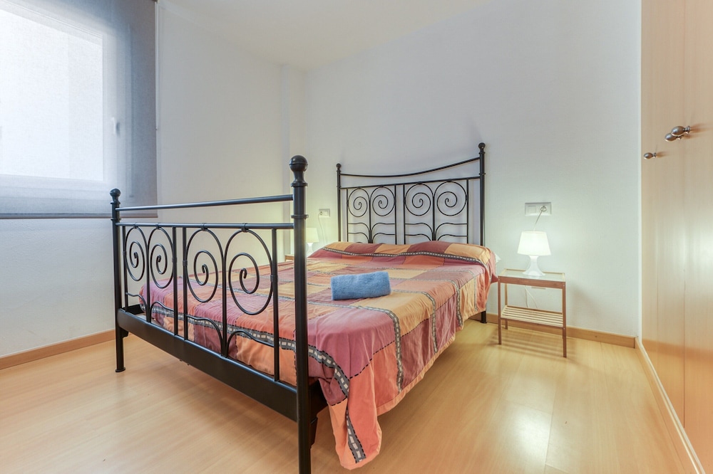 Apartment in Roses Near Sandy Beach