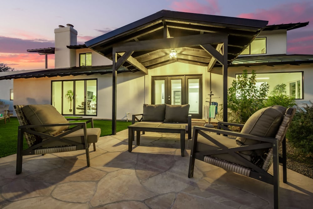 NEW The Gold Dust Experience LUX Resort Oasis