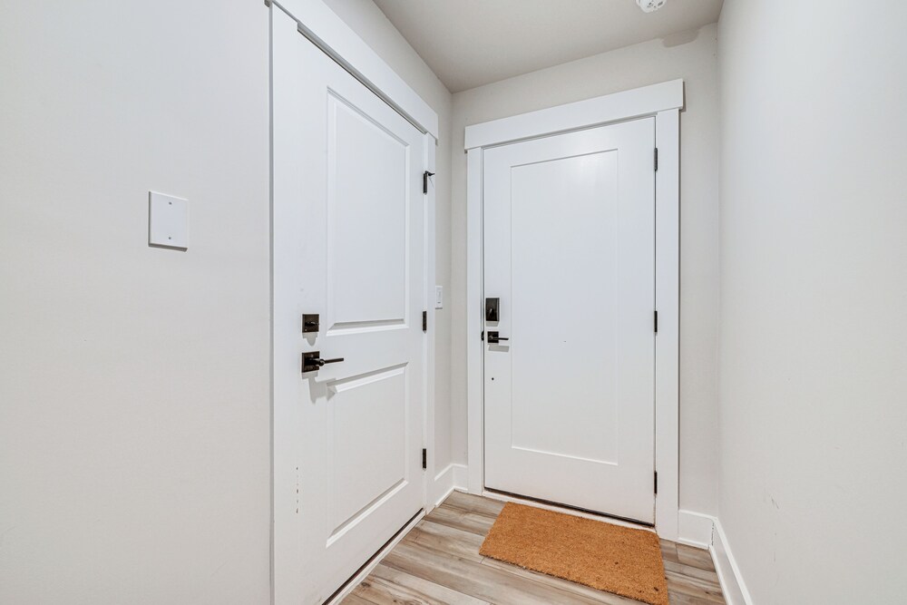 Walk to Music Factory: Townhome w/ Rooftop Deck!