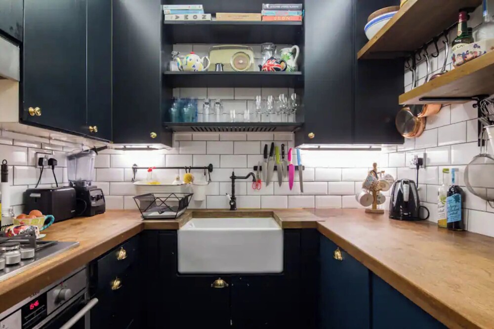 Vibrant & Stylish 2BD Flat - Notting Hill