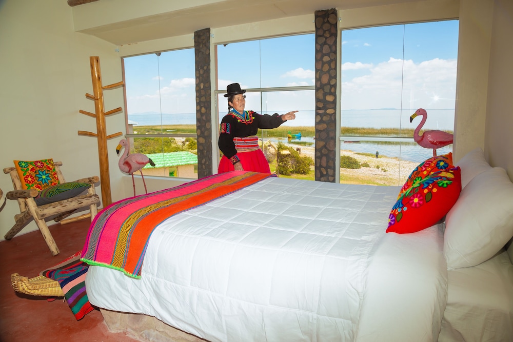 Titicaca Lodge - Luquina view 3