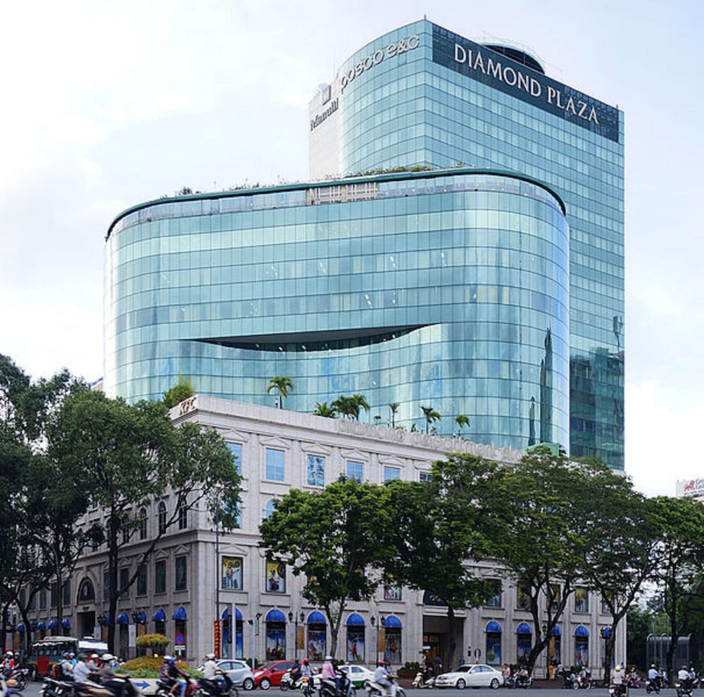 Au Lac Charner Hotel 63