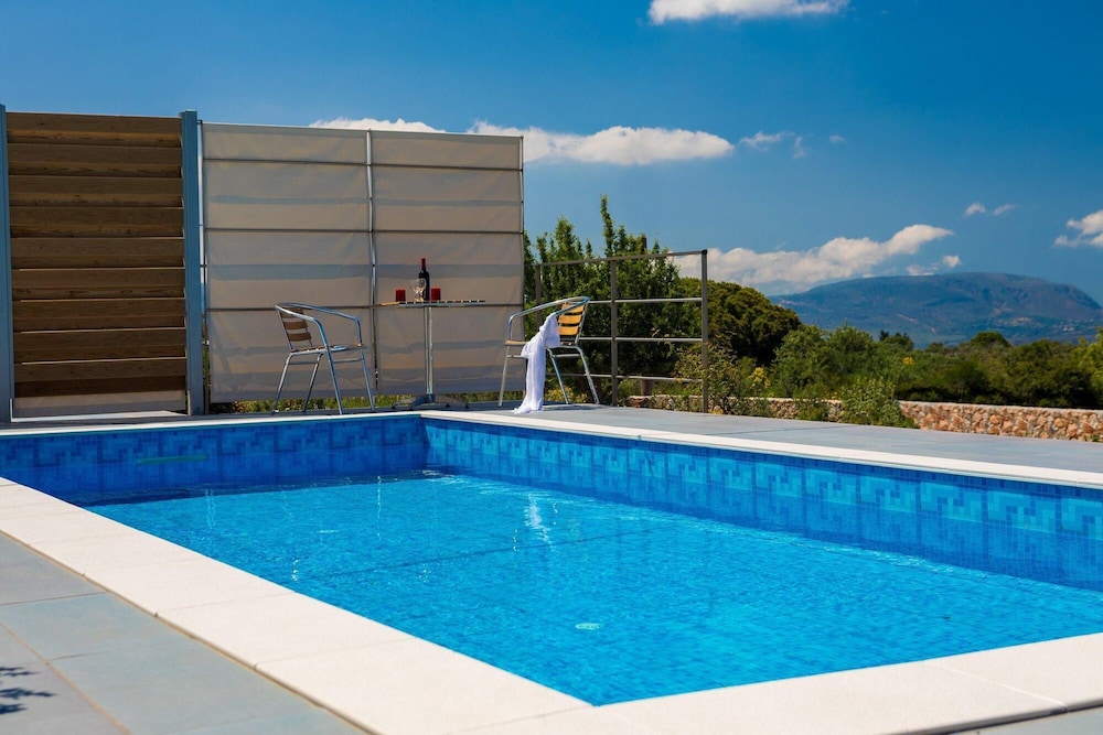 Villa Litsa Large Private Pool Sea Views A C Wifi - 2426 view 3