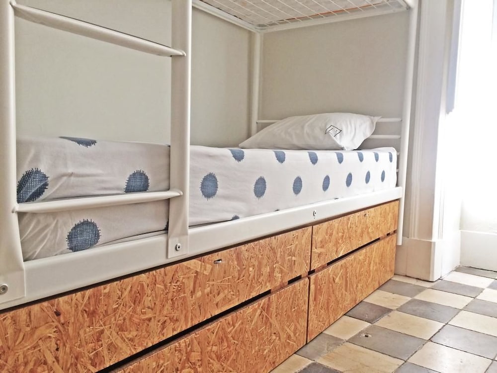 Friendly Hills Bairro Alto - Hostel view 2