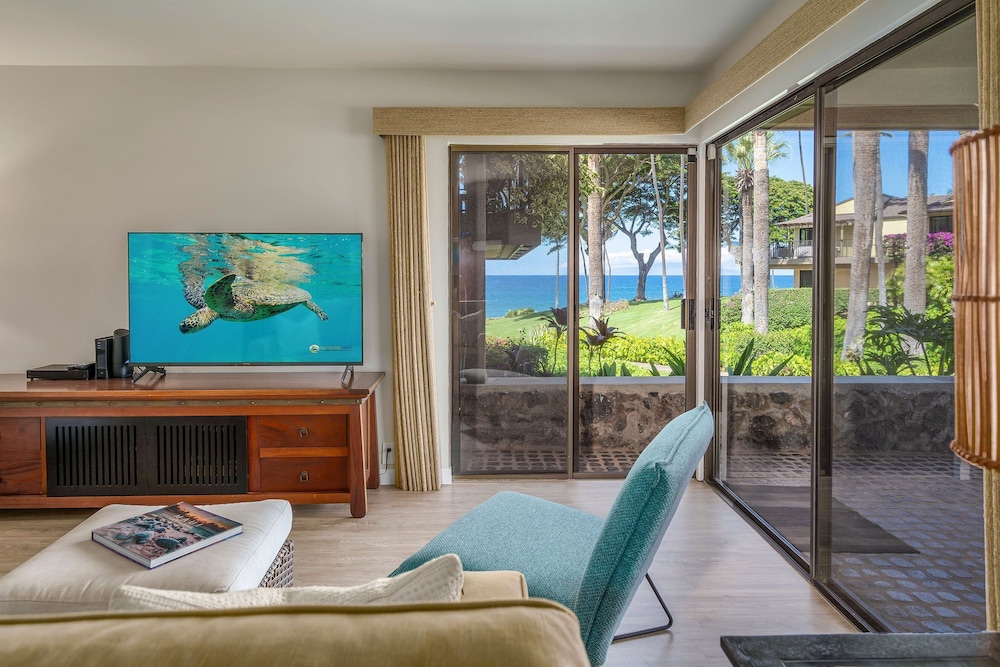 Luxurious Oceanfront Condo at Wailea Elua Village - Unit 1201, Central AC, Wi-fi