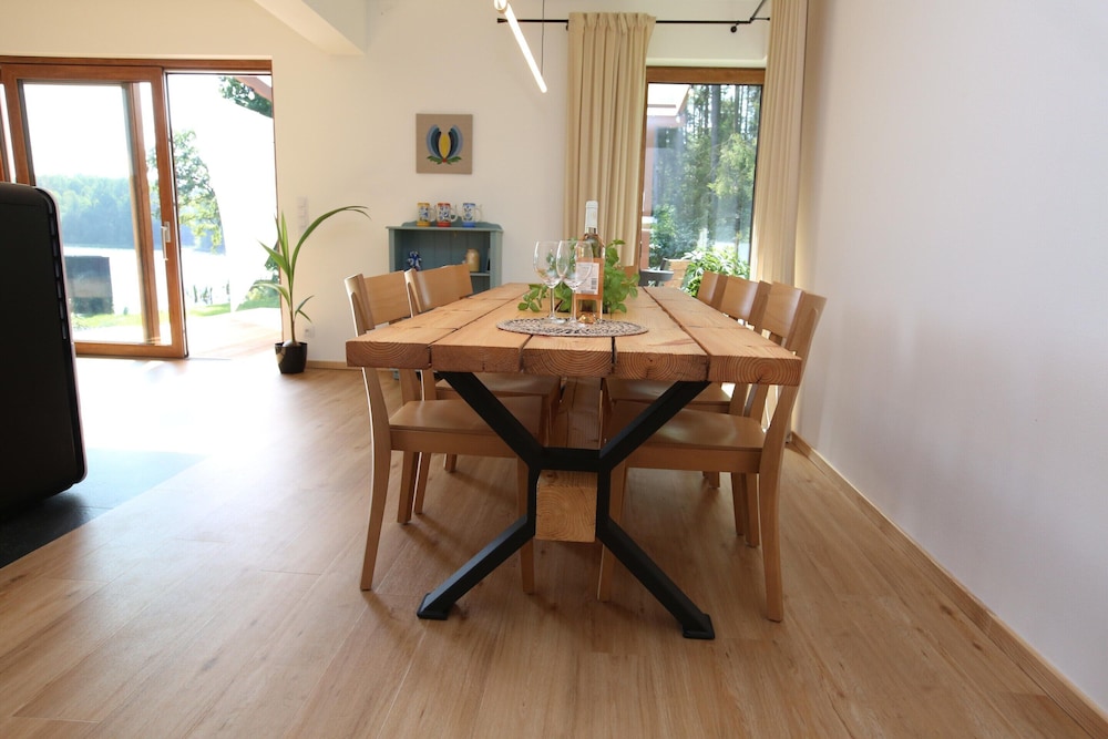 Holiday Home in Dabie, Directly at the Lake