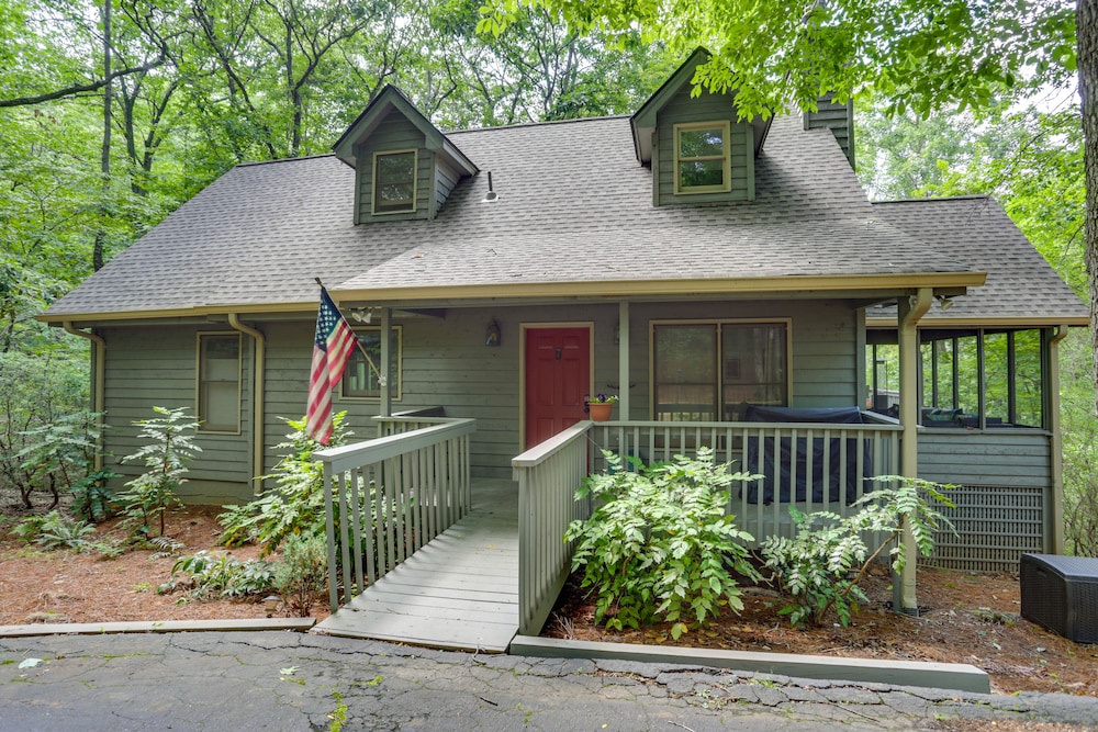 Sunny Big Canoe Home w/ Views & Screened Porch view 2