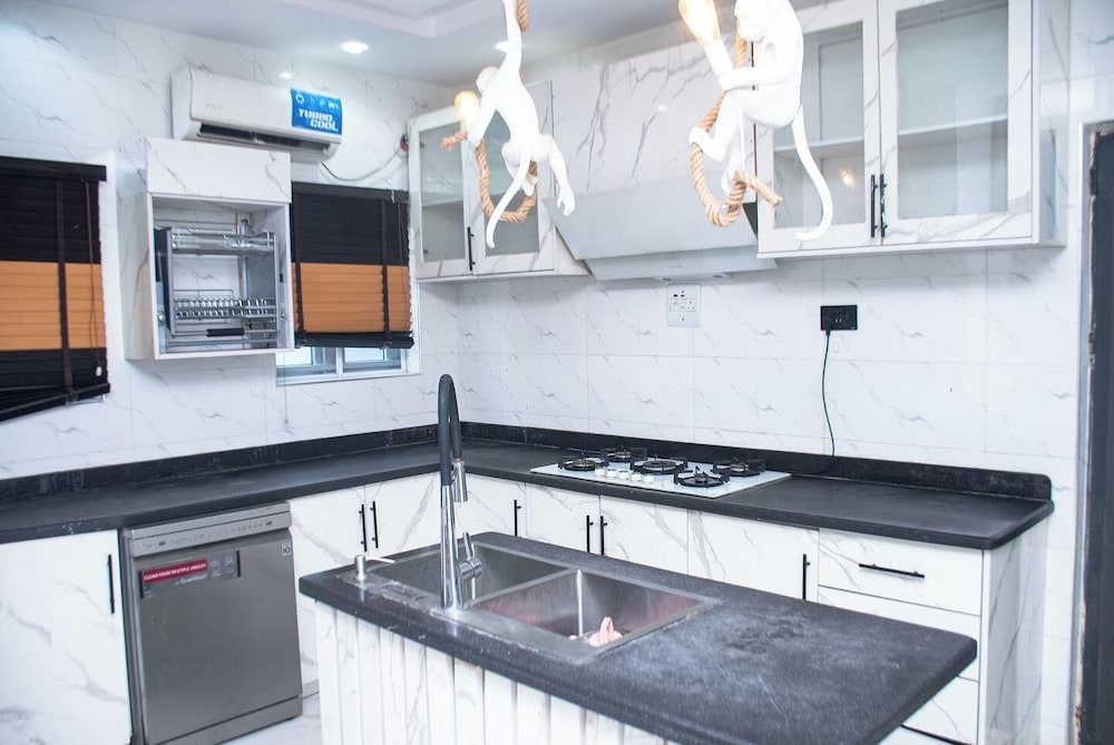 Triple J's Apartment