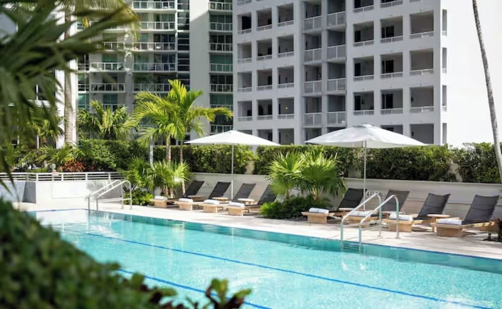 AKA Brickell Sea View by Palermo Home