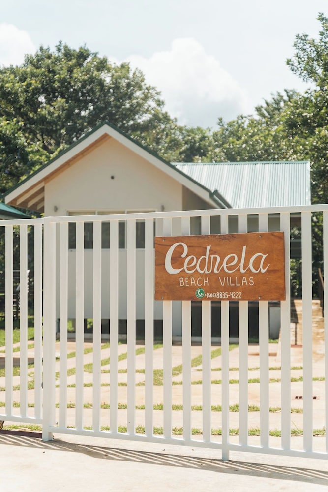 Hotel Cedrela Beach Villas - Image 1