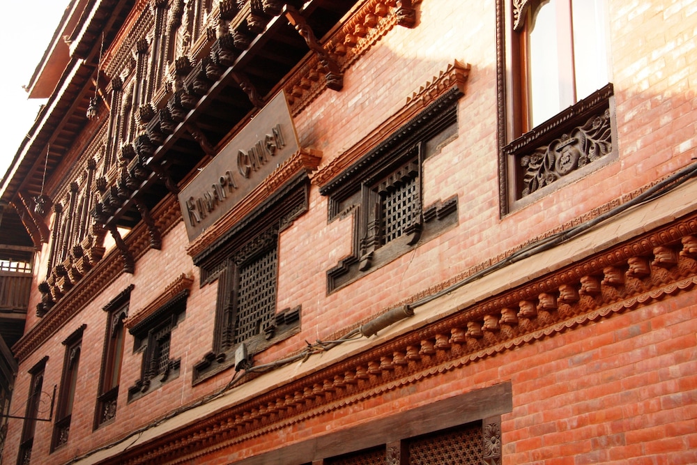 Khwapa Chhen Guest House and Restaurant