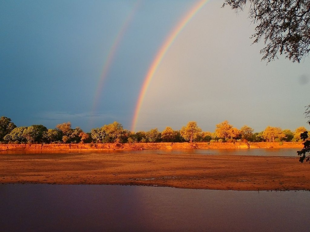 Croc Valley Camp