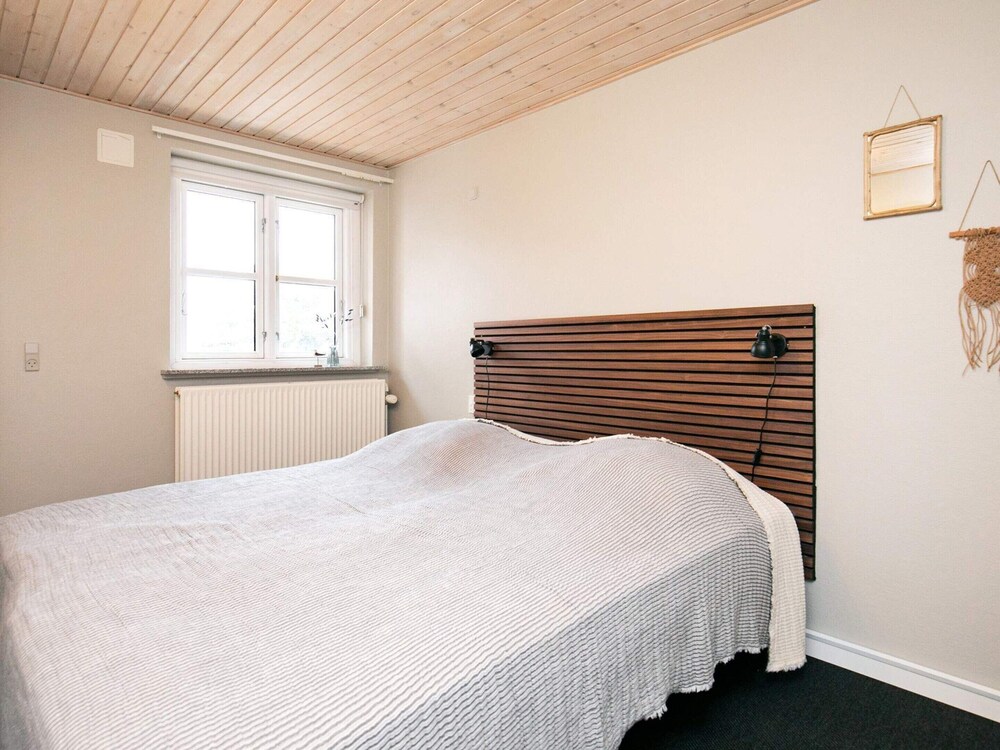 6 Person Holiday Home in Blavand view 4