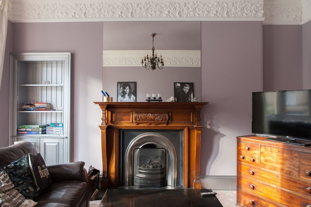Stylish 3 Bedroom Apartment