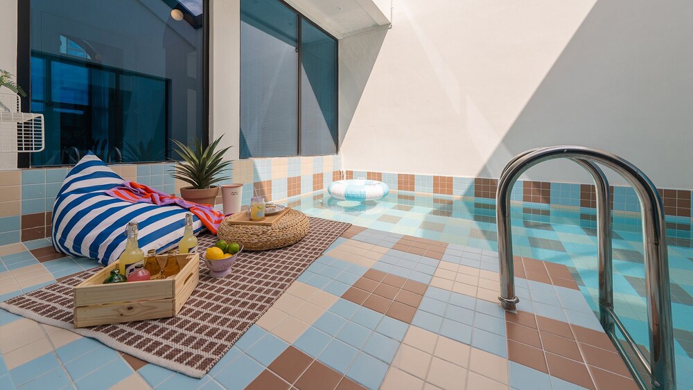 Le Pavilion Pool Villa