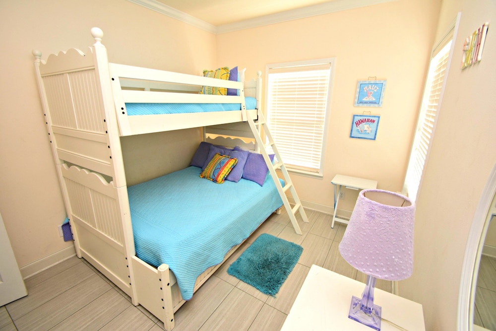 Spinnaker Pointe