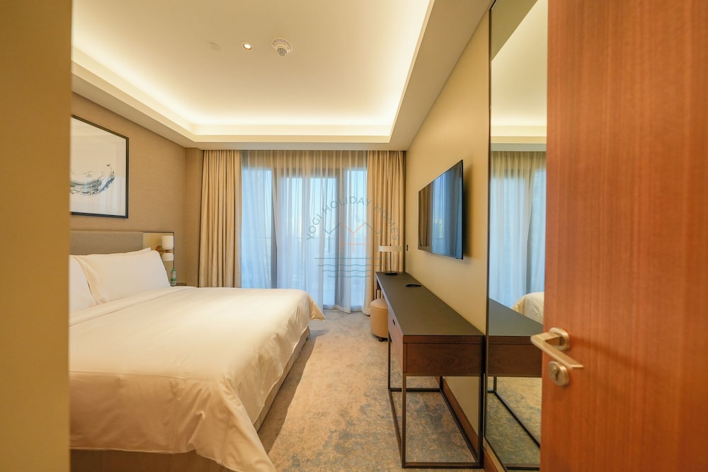 3BHK Luxury Living at The Address Opera