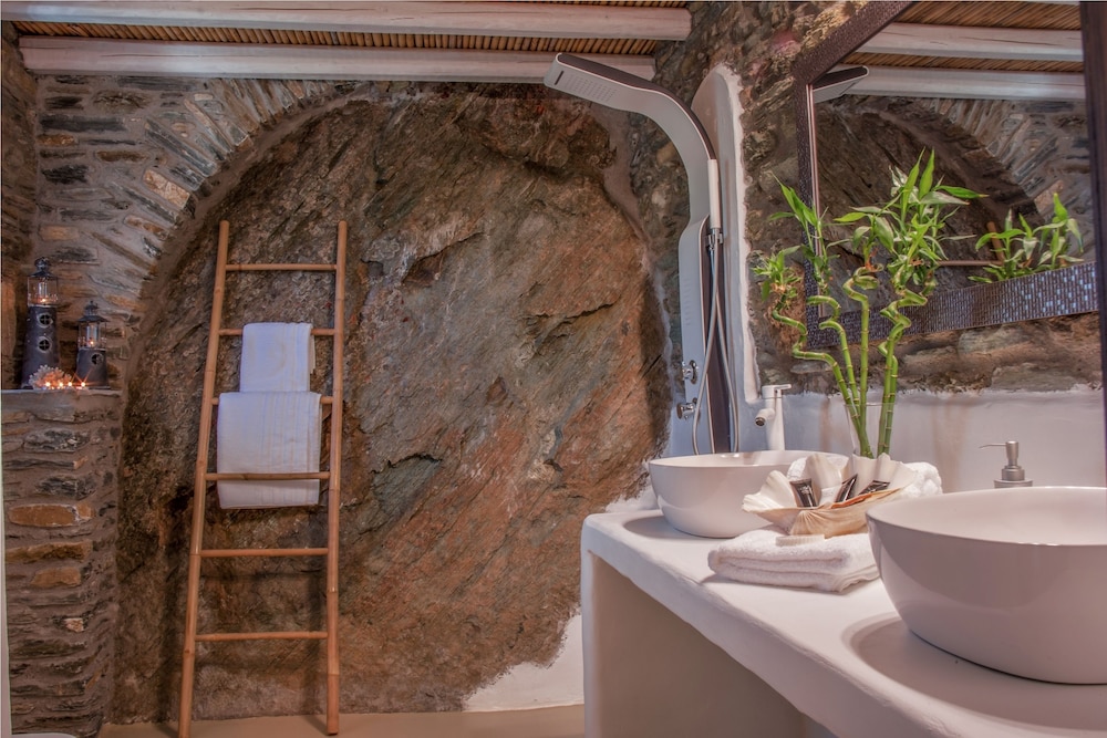 Aegean Castle Andros - Adults Only