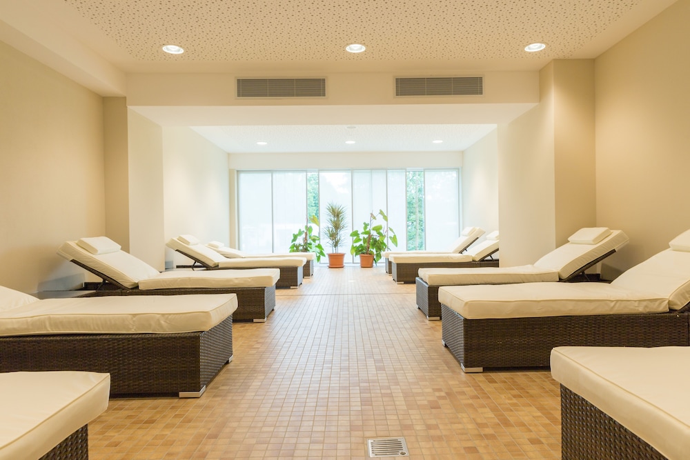 Berlin Vacations - ARIBO Hotel Erbendorf - Property Image 47