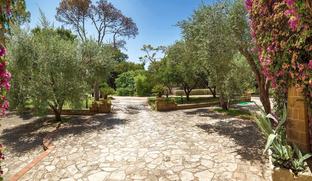 Villa Pignatelli